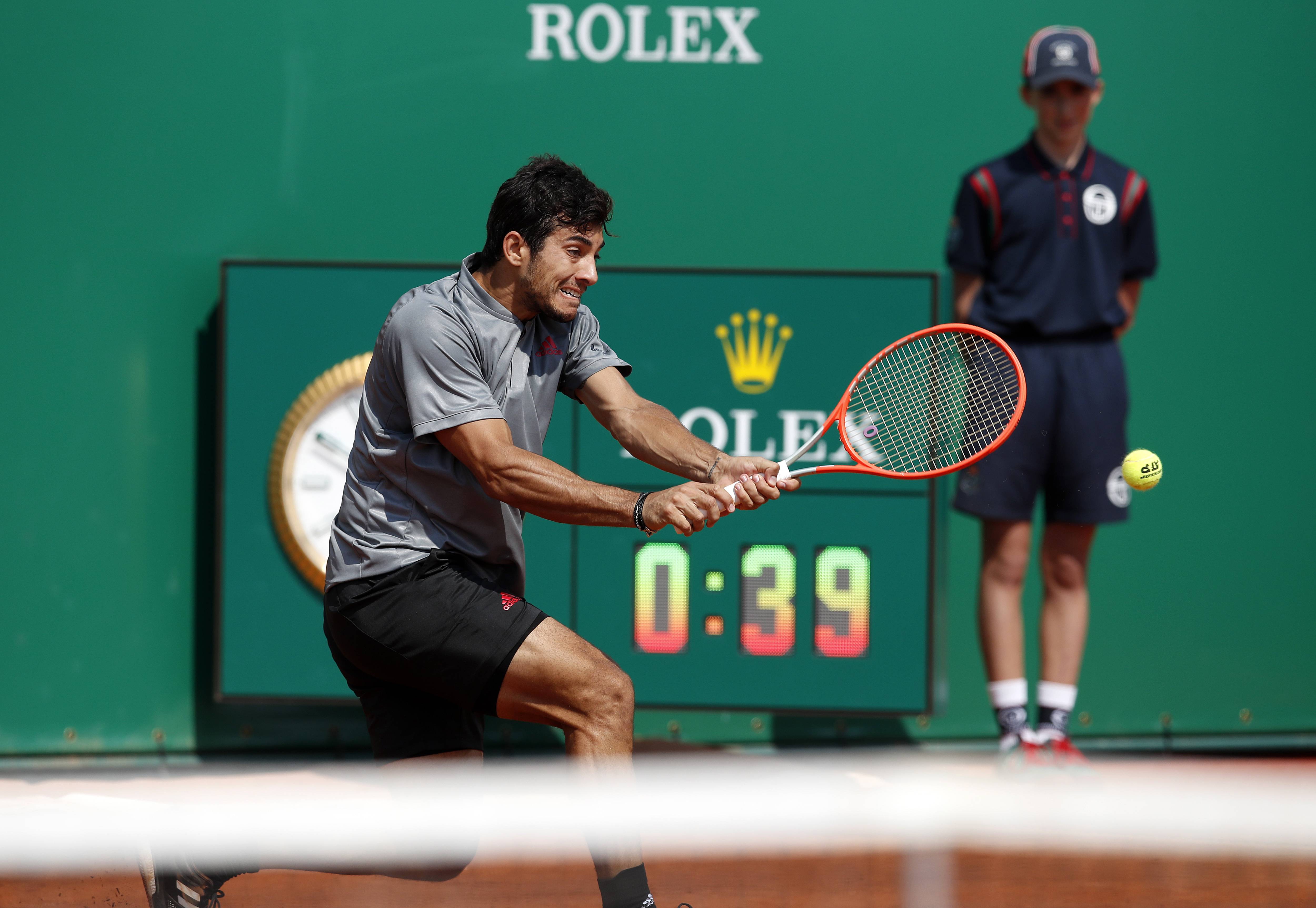 蒙特卡洛大师赛轻取澳网，西西帕斯扛起全队