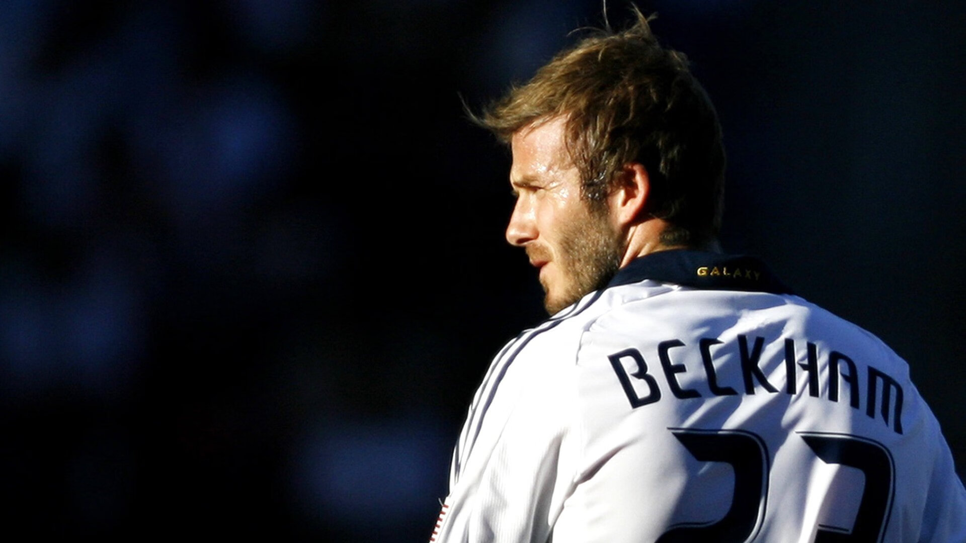 威尔士完胜奥地利，富安健洋硬仗之王